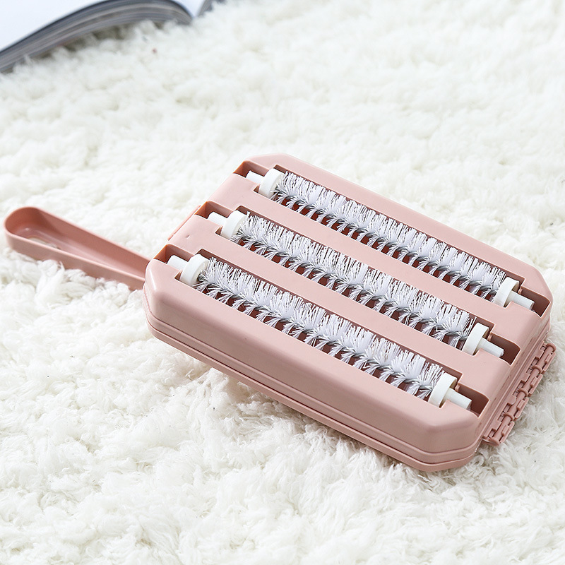 Lazy carpet cleaning brush